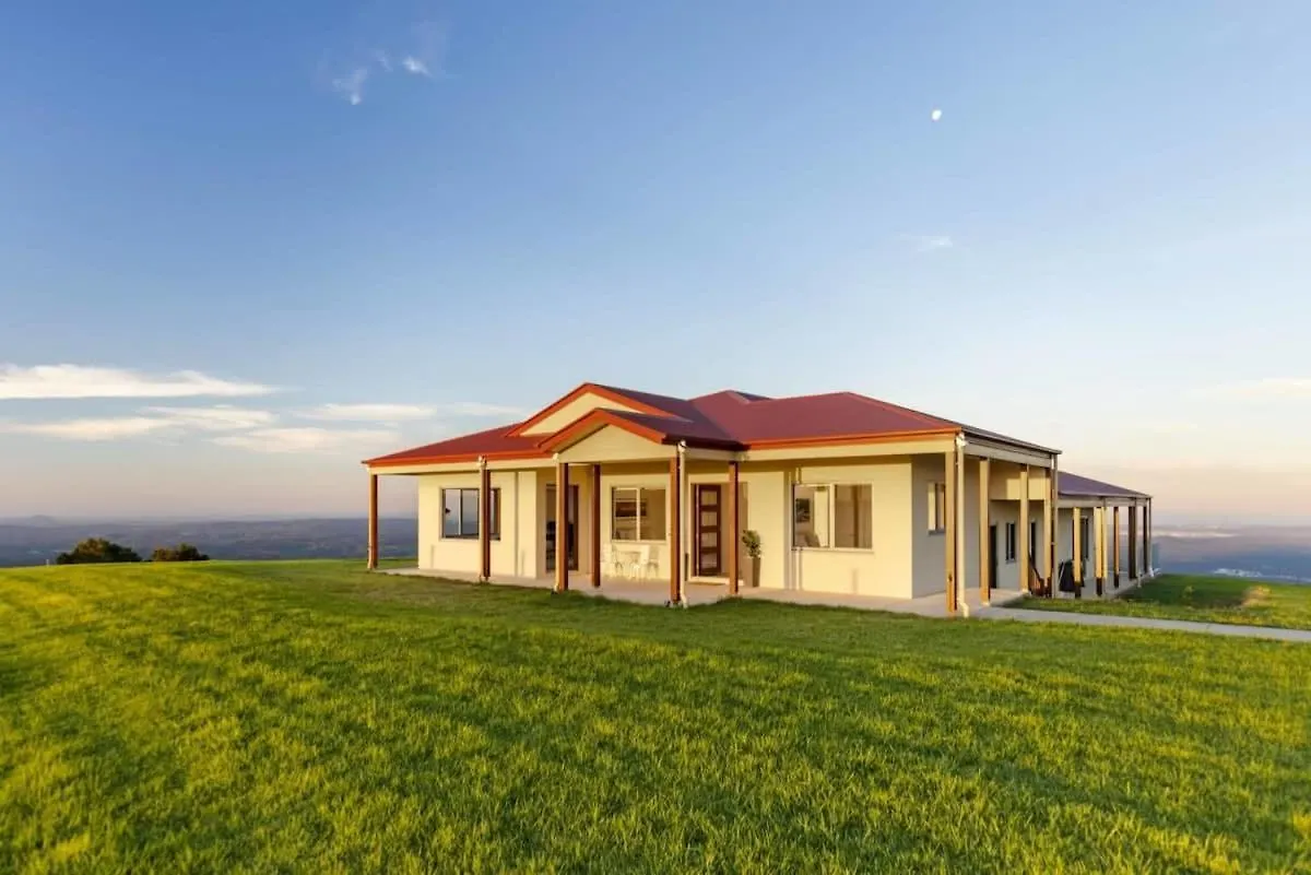 Petrichor Estate 360View Infinity Pool Villa Bald Knob Holiday home