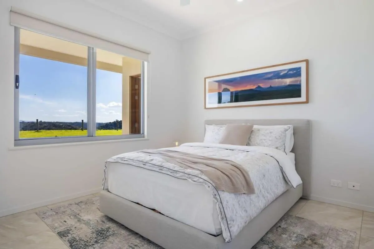 Petrichor Estate 360View Infinity Pool Villa Bald Knob Australia