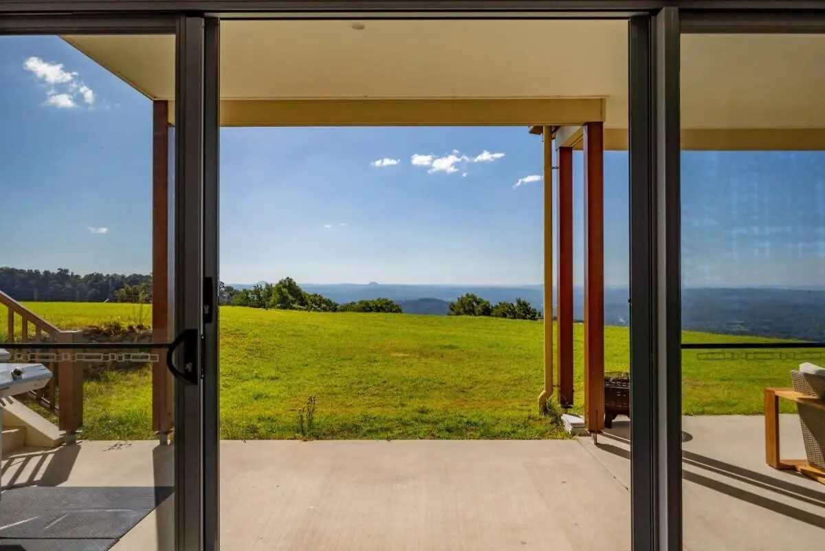 Petrichor Estate 360View Infinity Pool Villa Bald Knob Australia