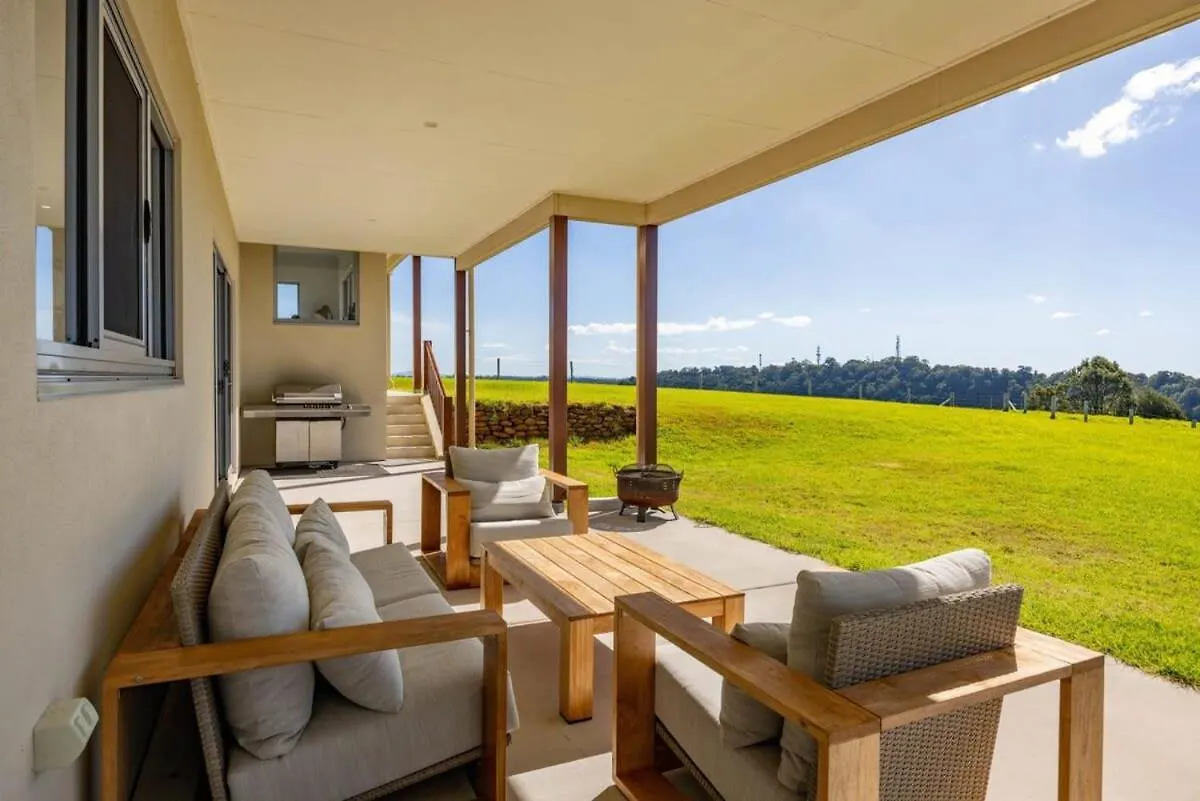 Petrichor Estate 360View Infinity Pool Villa Bald Knob Australia